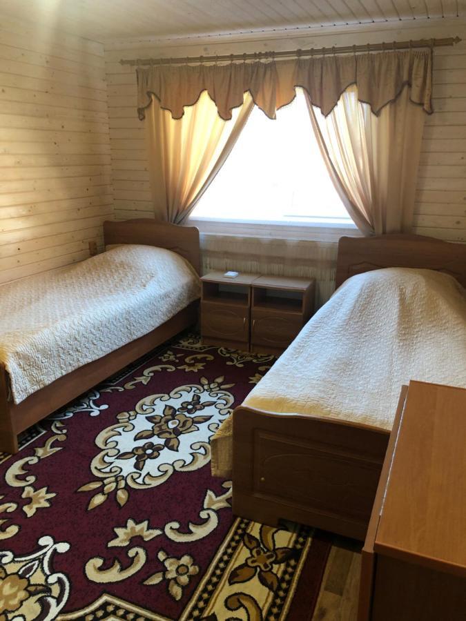 Біля Комори Pilipets المظهر الخارجي الصورة